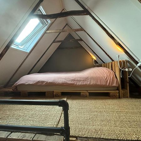 Вилла Tiny House De Smederij Peize Экстерьер фото